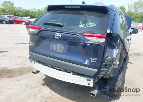 2021 Toyota Rav4 Xle Premium from USA, damaged, VIN 2T3A1RFV6MW204585